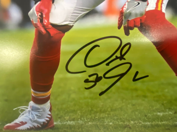 Kansas City Chiefs DERRICK JOHNSON Signed READY 8x10 Photo - COA