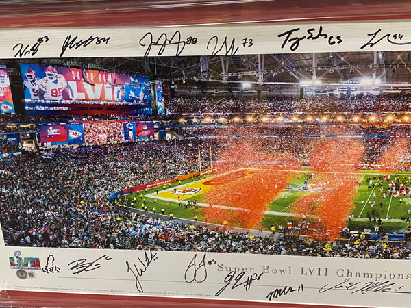 Kansas City Chiefs LVII FRAMED TEAM SIGNED Panorama - BECKETT