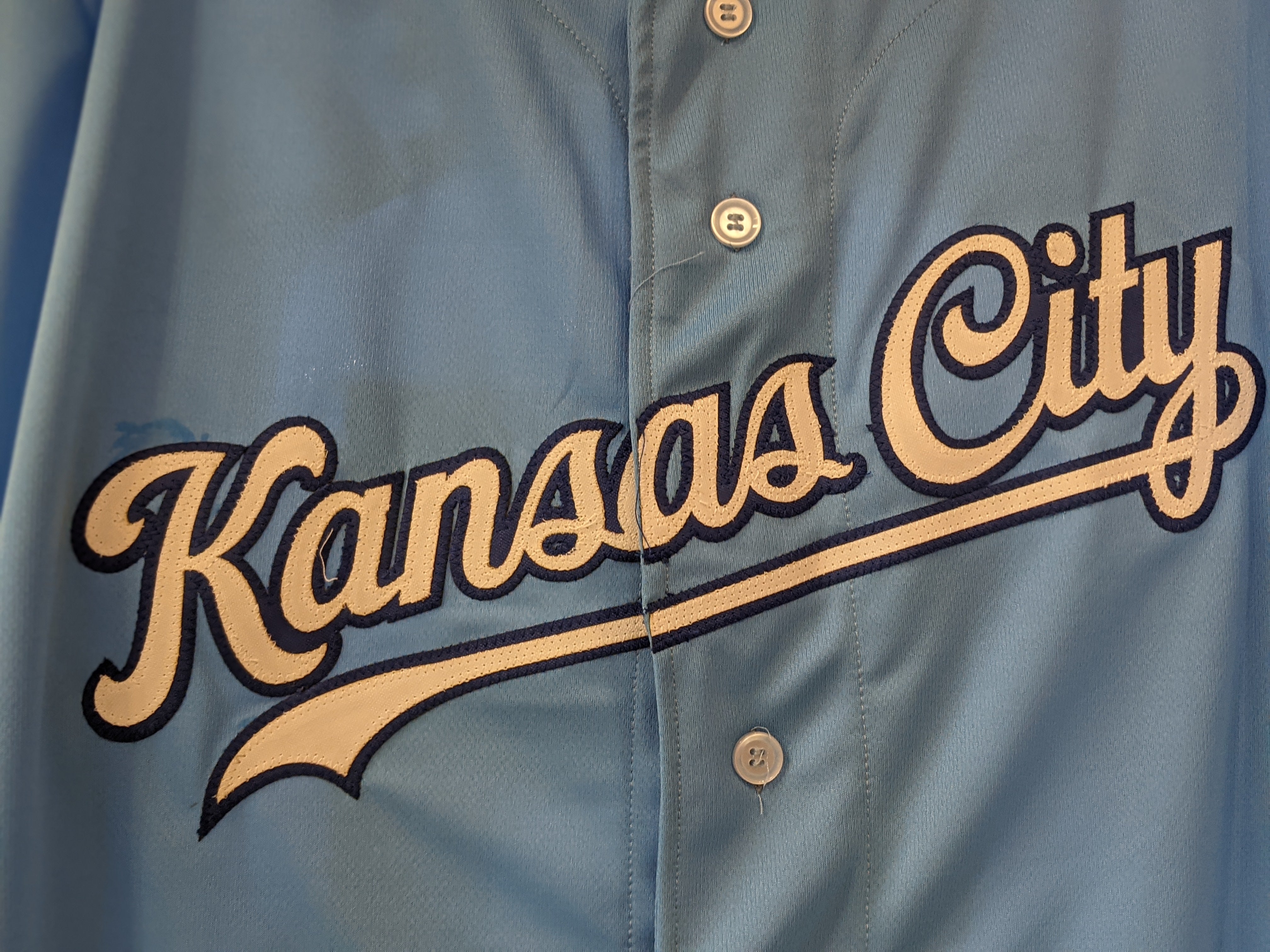 Kansas City Royals reveal throwback Opening Day uniforms